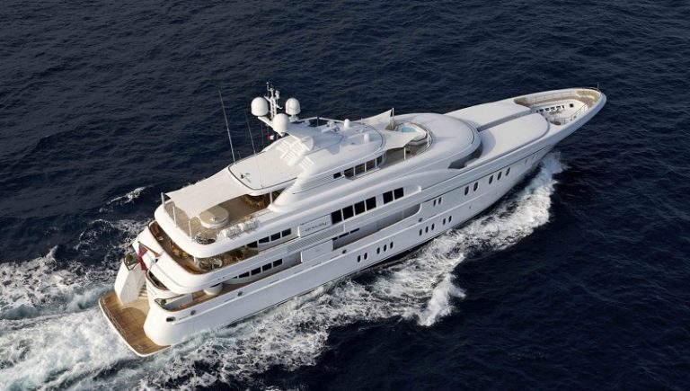 Know the Work of Espen Øino, a Top Yacht Designer