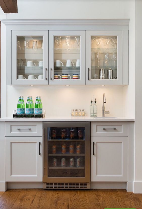 Butler’s Pantry Ideas Perfect For Entertaining