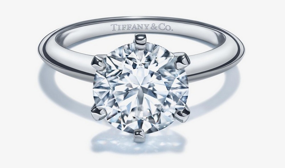 Luxury Jewelry Tiffany & Co Revamps Its Iconic T Motif Design 2