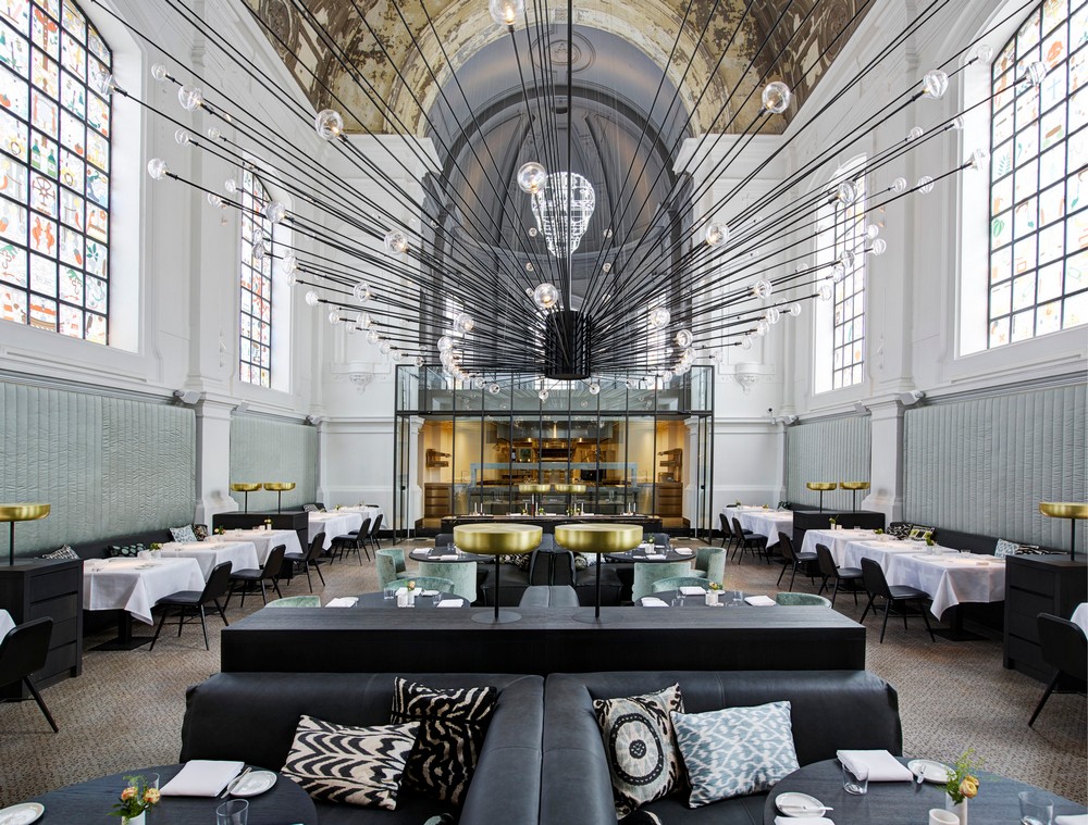 The Most Intriguing Designs Found in World-Renowned Luxury Restaurants 4