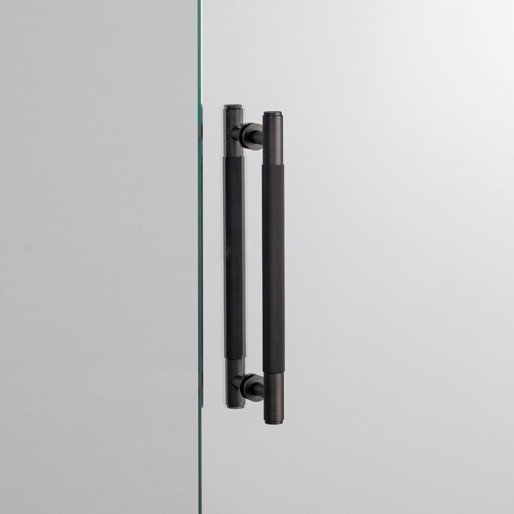 25 Cabinet Handles to Spruce Up Your Home Decor 9