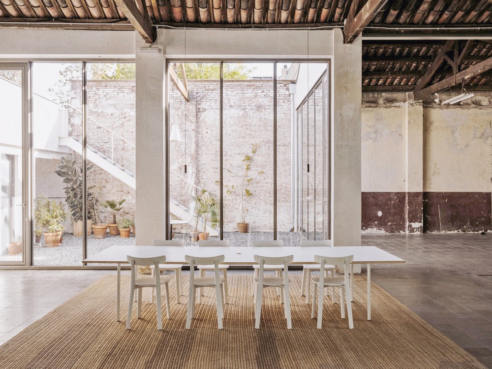 10 Luxury Showrooms in Barcelona for an Exclusive Design Experience 10