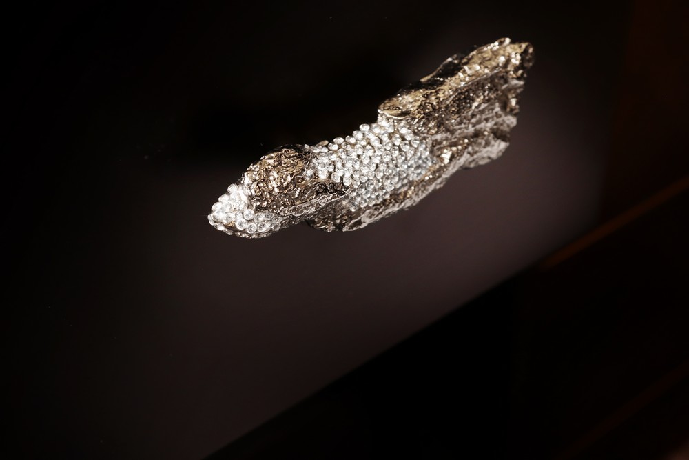8 Jewelry Hardware Designs to Add an Exclusive Vibe to Your Home Decor 5