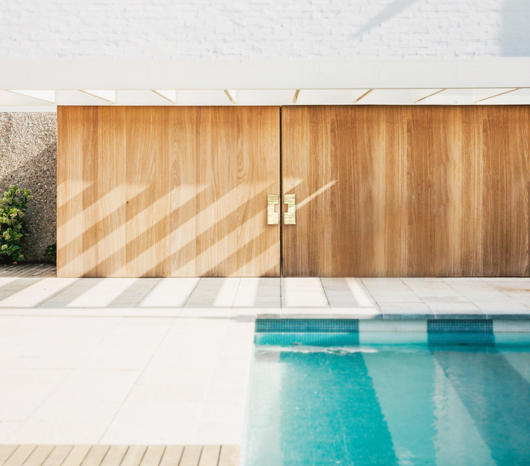 LA - Striking Door Handles for your Entryway