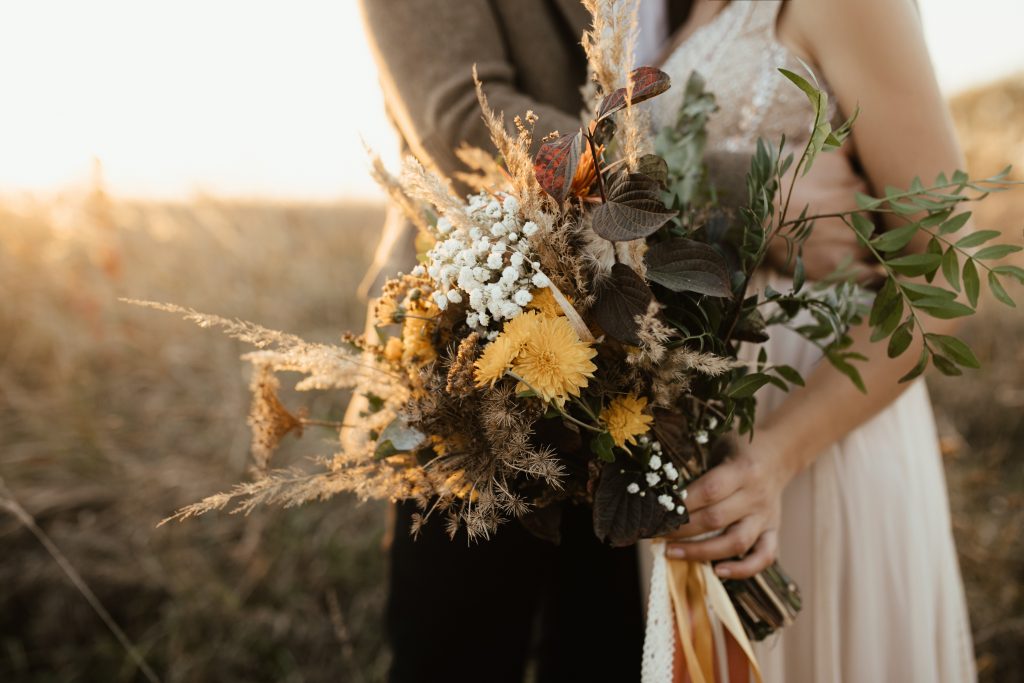THE PERFECT WEDDING GIFT? TIMELESS BESPOKE JEWELRY HARDWARE