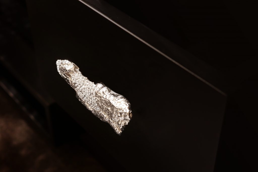 DRAWER HARDWARE REDEFINED: EXPLORE PULLCAST'S ARTISTRY