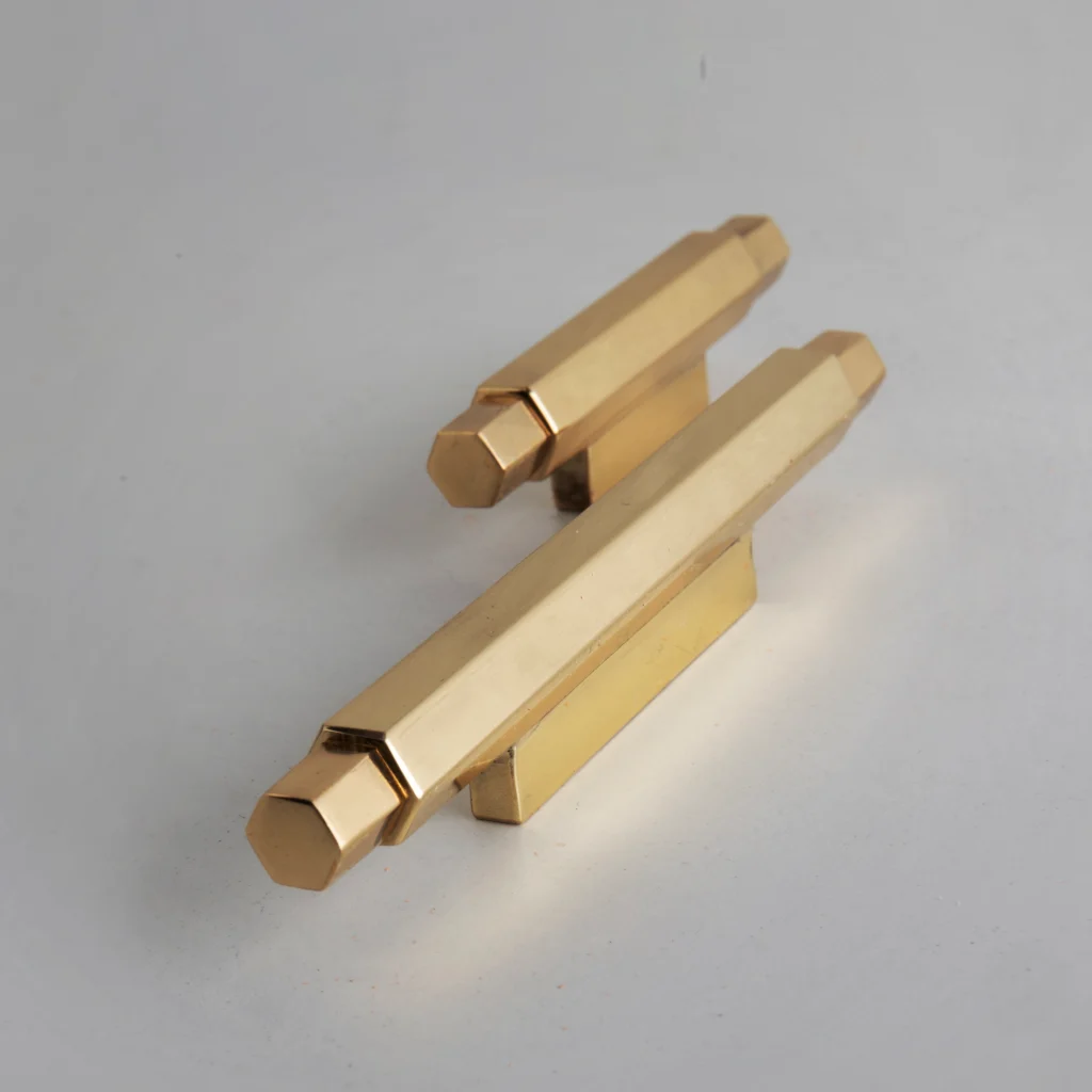 DISCOVER LUXURY HARDWARE: PULLCAST ONLINE STORE IS NOW AVAILABLE IN THE USA - Waltz drawer Handles