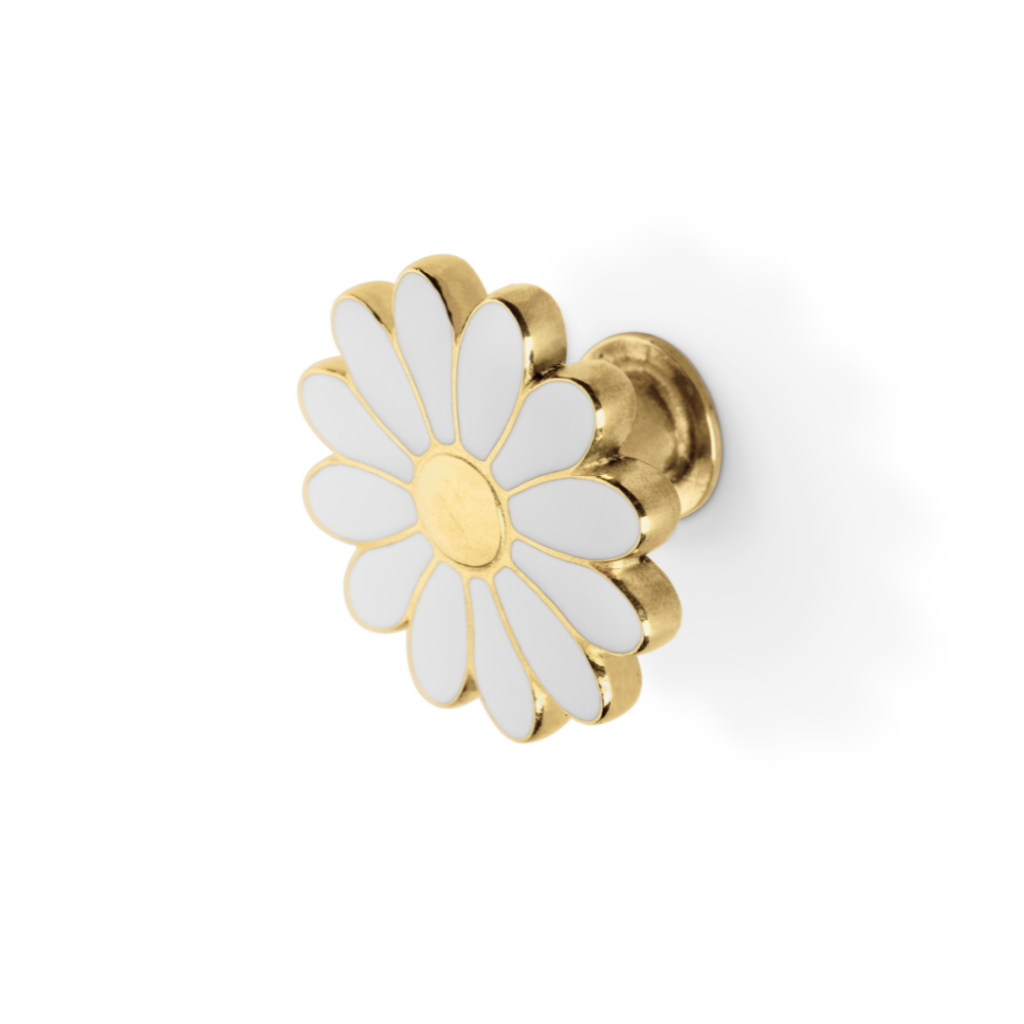 daisy handle by pullcast, a flower shaped handle for kids decor