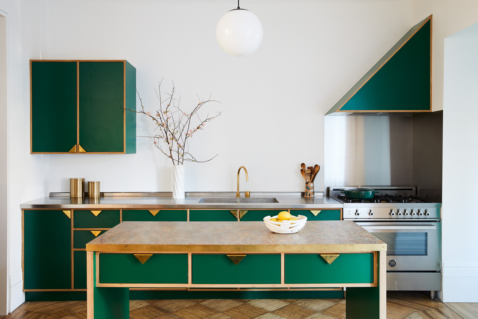 SHAPING TOMORROW: THE VISIONARIES OF MODERN INTERIOR DESIGN