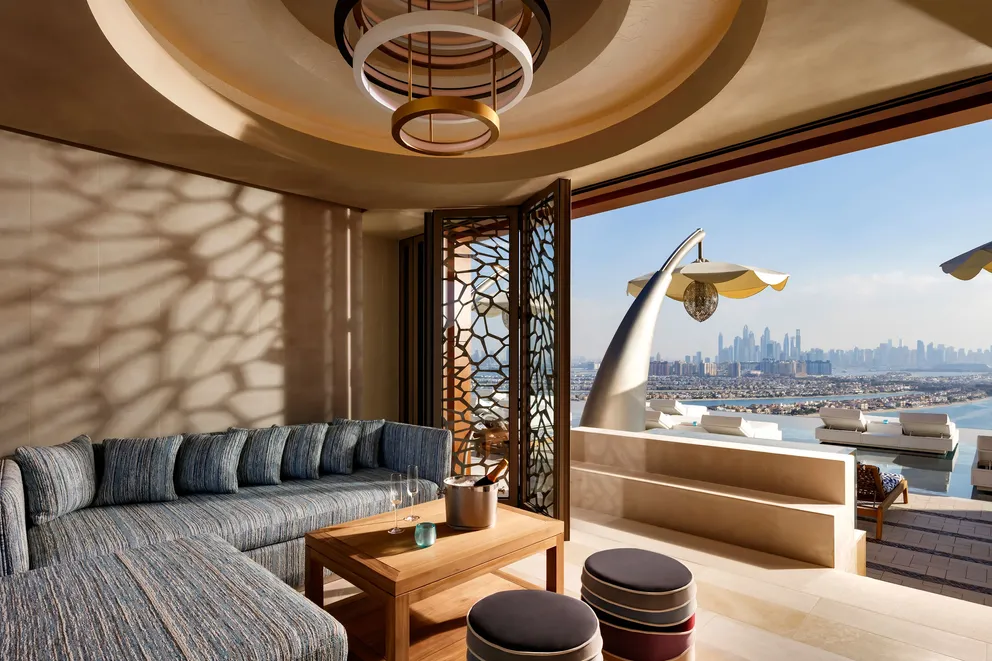 20 LUXURY HOTELS IN THE UAE - A JOURNEY THROUGH ULTIMATE OPULENCE