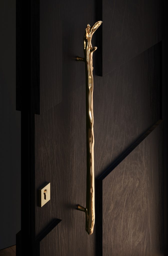 CHIC WINTER REVELATIONS: PULLCAST'S LATEST INSPIRATIONS twig door pull