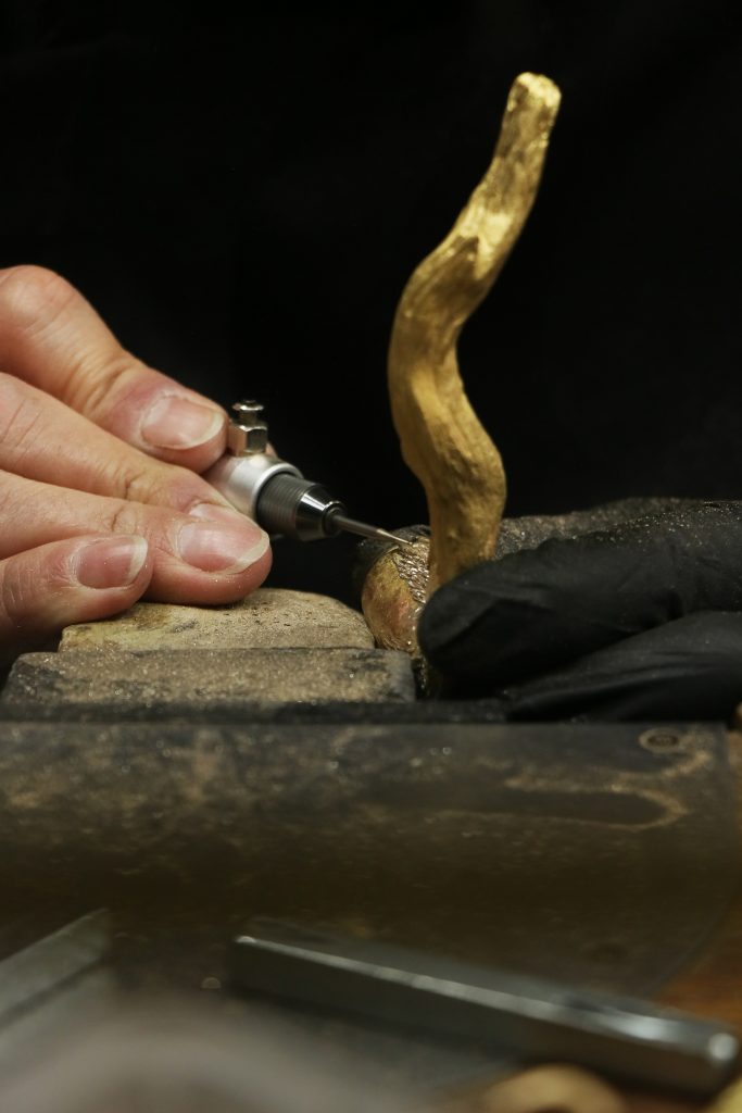 PullCast production method - HOW TO EMBRACE IMPERFECTION: THE BEAUTY OF HANDCRAFTED HARDWARE