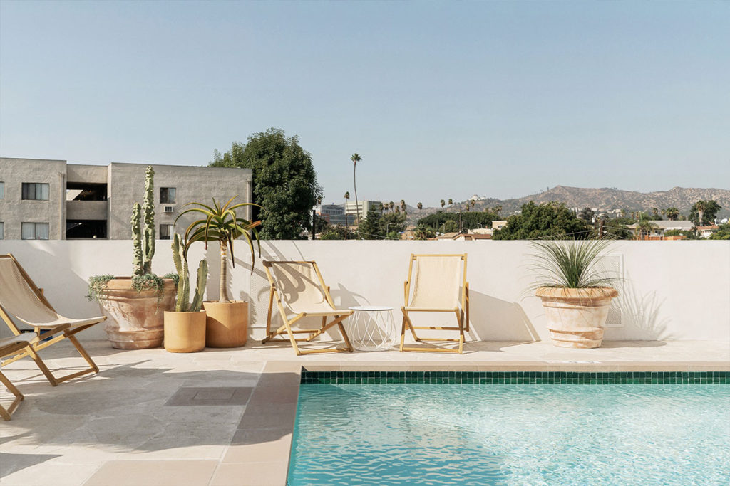 Silver Lake Pool & Inn - 20 LUXURY HOTELS IN CALIFORNIA - FABULOUS WEST COAST RETREATS