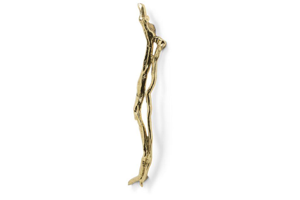 12 BEDROOM INSPIRATIONS THAT PUT THE SPOTLIGHT ON DECORATIVE HARDWARE