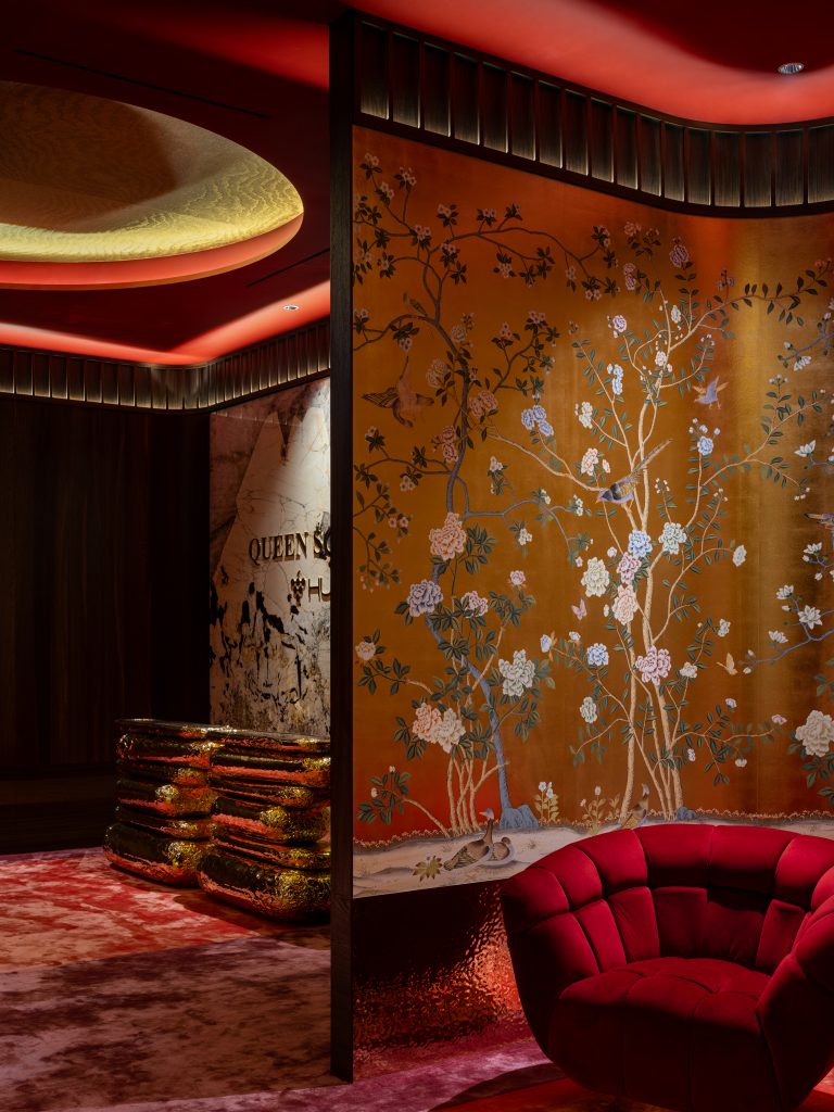 Interior Design Projects: Hausmann Takes Fusion Classic to a New Level