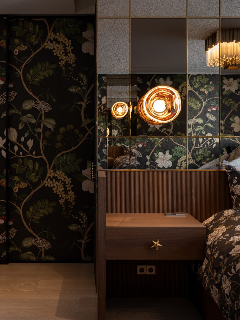 Interior Design Projects: Hausmann Takes Fusion Classic to a New Level