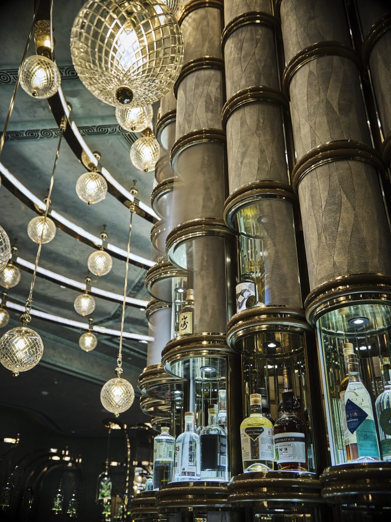 Luxury Hotels: Be in Awe of Four Seasons Hong Kong's ARGO
