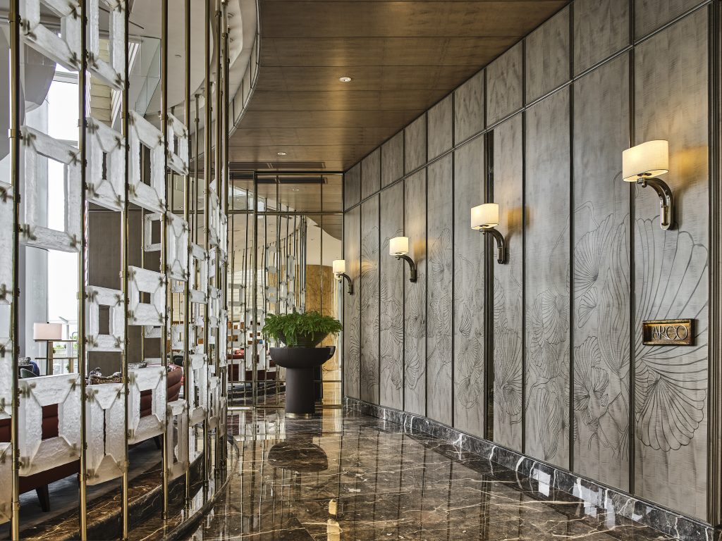Luxury Hotels: Be in Awe of Four Seasons Hong Kong's ARGO