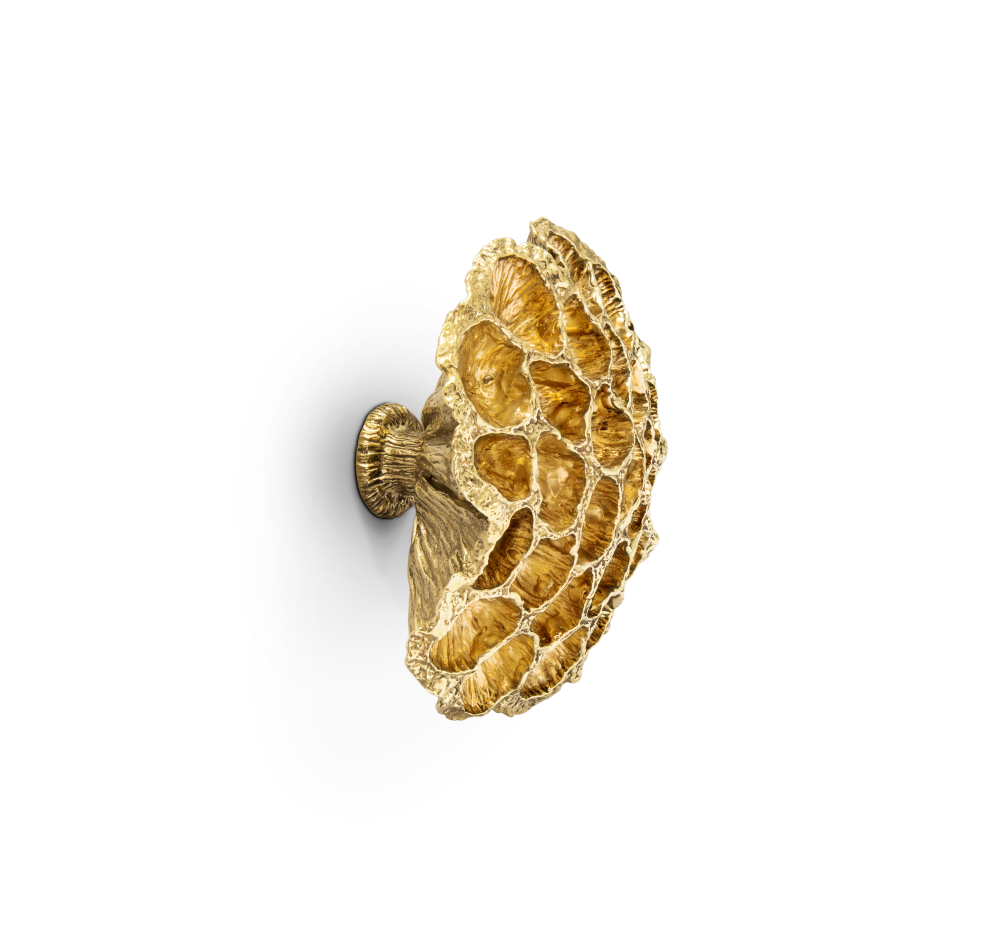 Bespoke Design: The Art of Personalizing Luxury Hardware