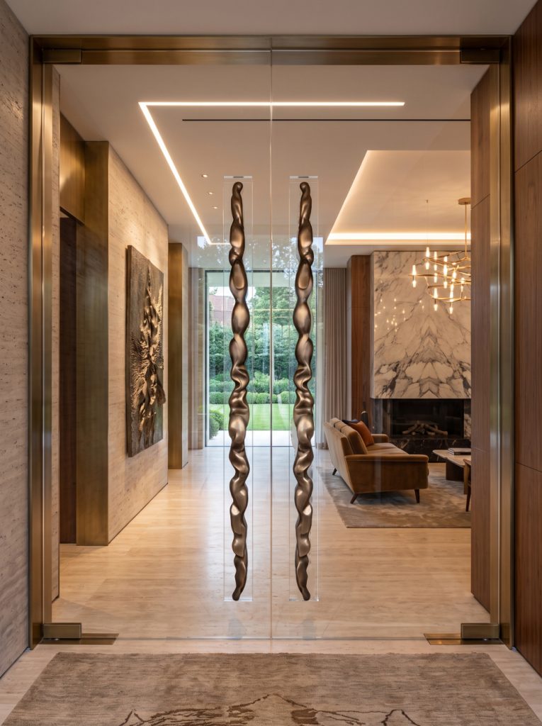 Oversized Designs: A Sculptural Piece Inspired by the Sonoran Desert